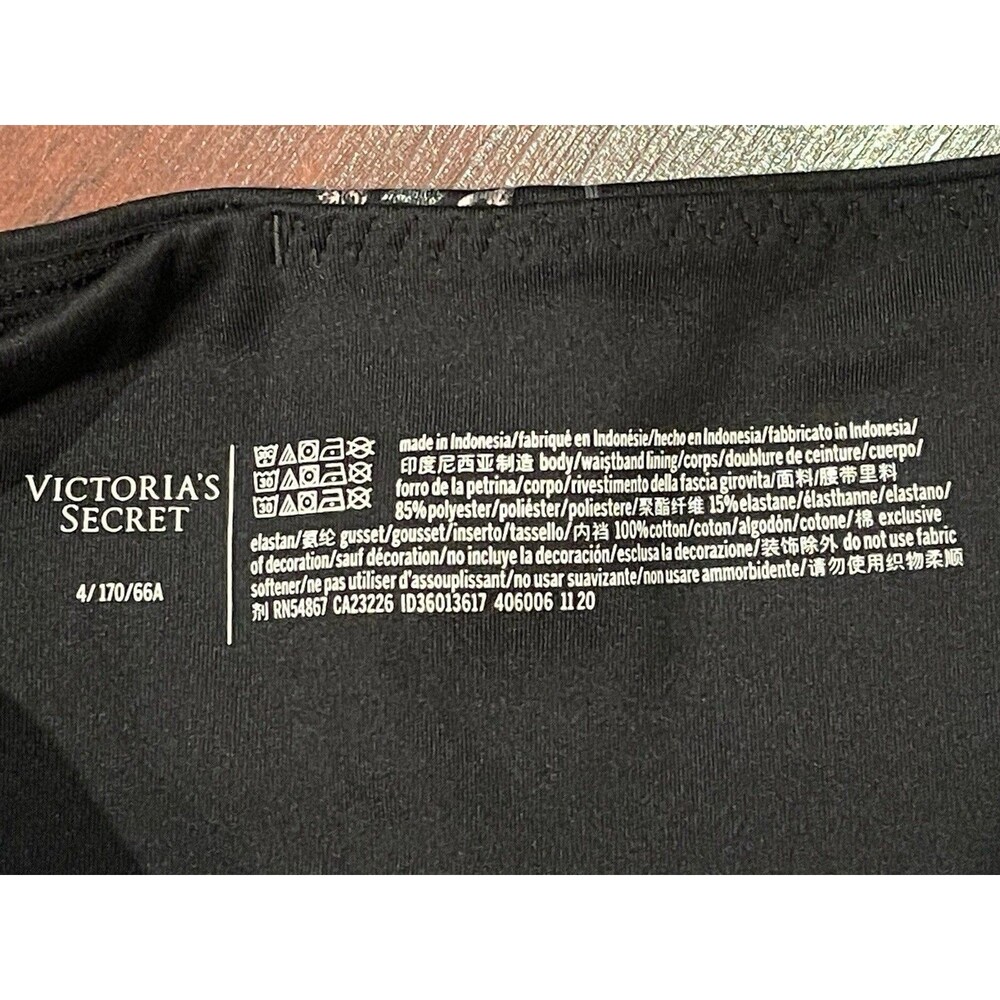 2 Women PINK Victoria's Secret Pants Floral & Solid Black Joggers Leggings Yoga - Picture 3 of 12